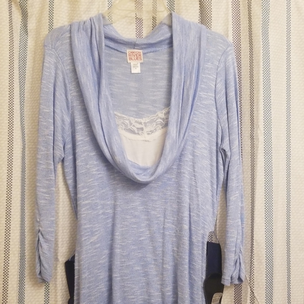 Light weight sweater, light blue